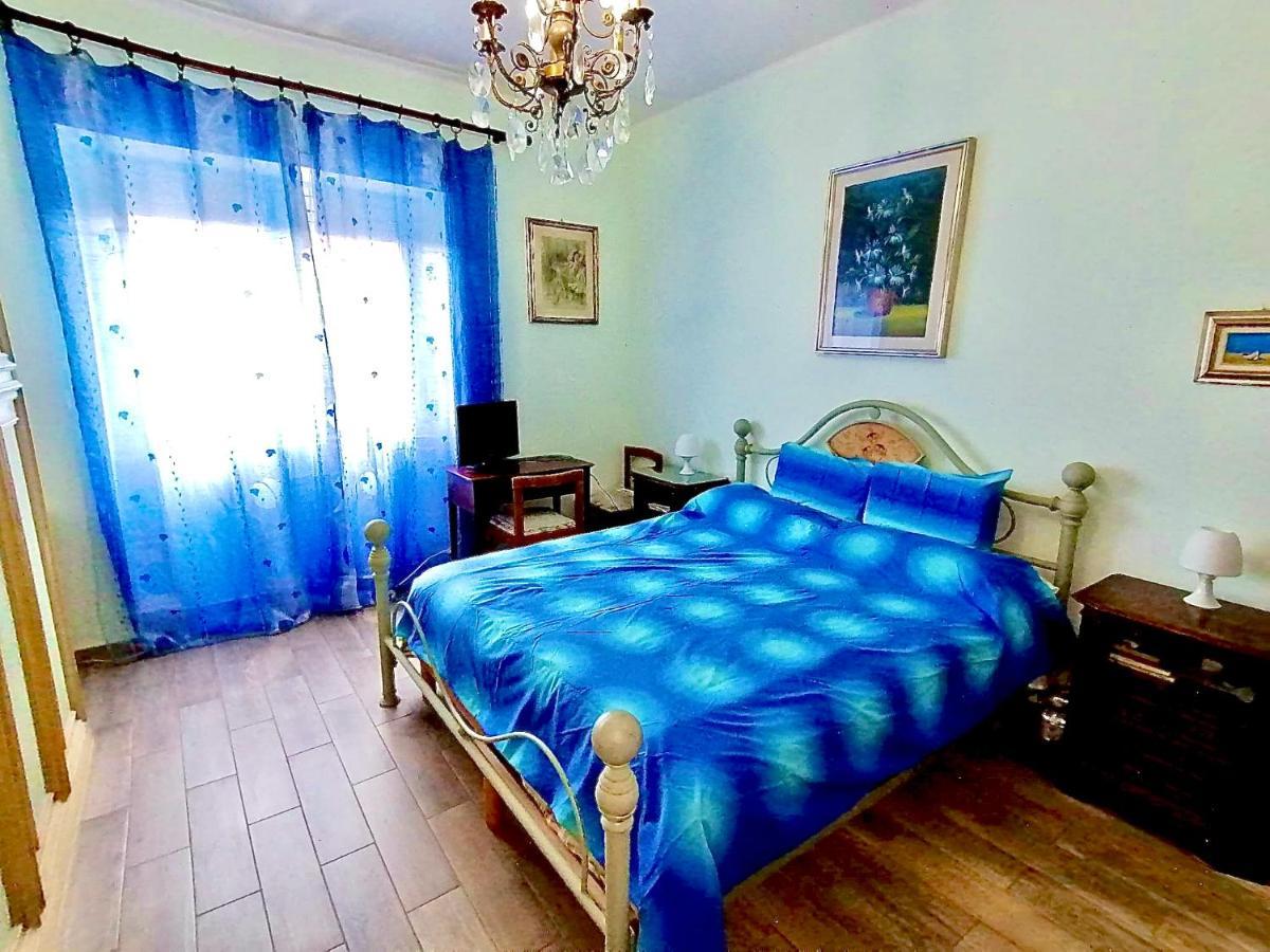 Ferienwohnung Relax Zambrini Lido di Ostia Exterior foto