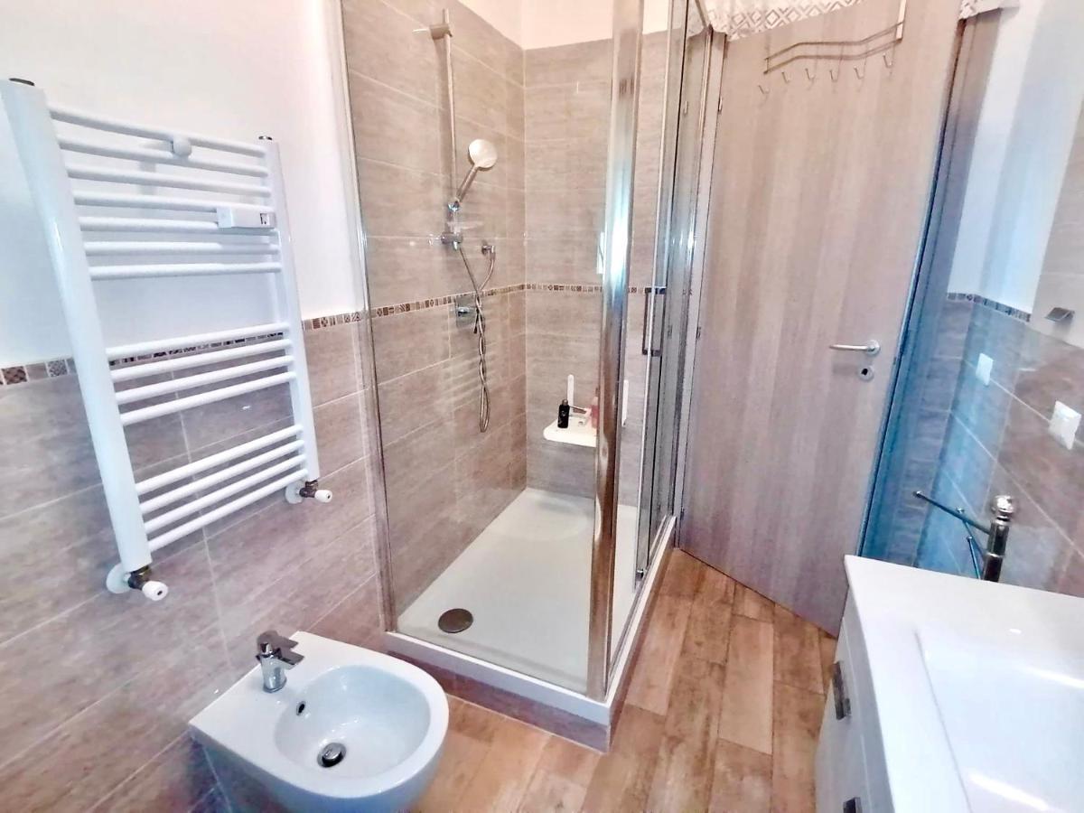 Ferienwohnung Relax Zambrini Lido di Ostia Exterior foto